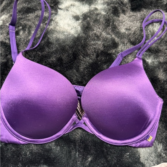 - Purple Satin like Very Sexy Victorias Secret Bra and Pantie - Picture 2 of 11